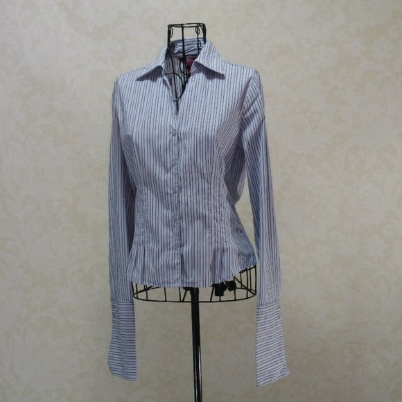 SO..SO REAL SO RIGHT  Blue Striped V-Neck Button Close - Picture 7 of 16